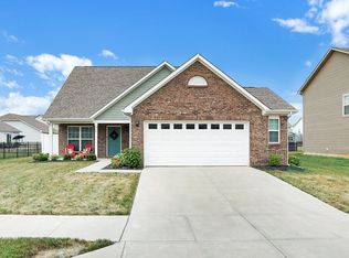 946 Rattlebox Ln, Westfield, IN 46074