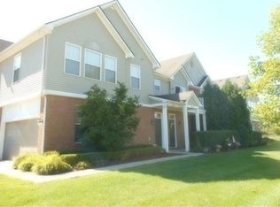 29941 Trail Creek Dr, New Boston, MI 48164