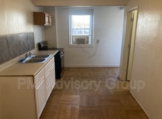 524 Market St #2, Osage City, KS 66523