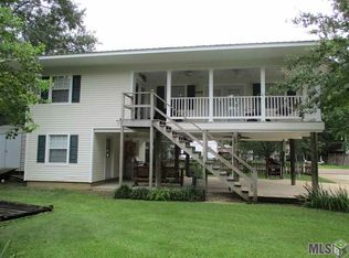 31961 Tetanne Dr, Springfield, LA 70462