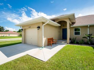 10525 Pendleton Ave, Englewood, FL 34224