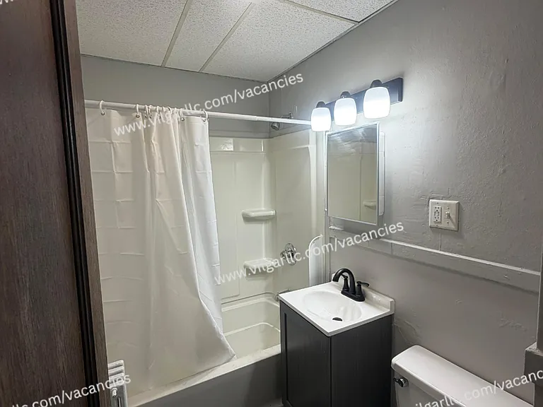 6 Warren St — Photo 14