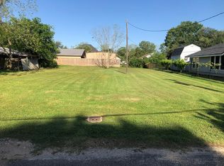 724 Santee St, Port Neches, TX 77651