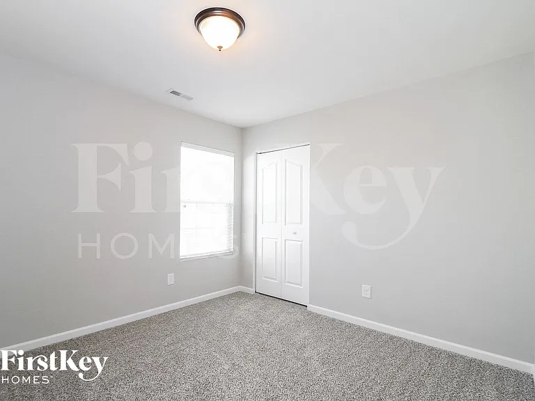 119 Habersham Ct — Photo 12