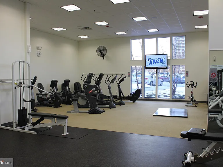 21510 Valley Forge Cir #1510 — Photo 37