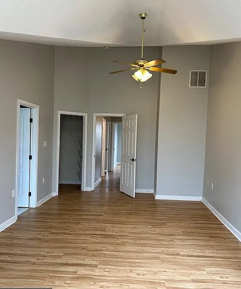 2650 Mosby Ct — Photo 19