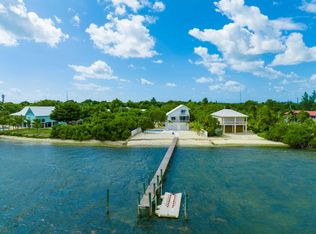 19527 Indian Mound Dr, Sugarloaf Key, FL 33042