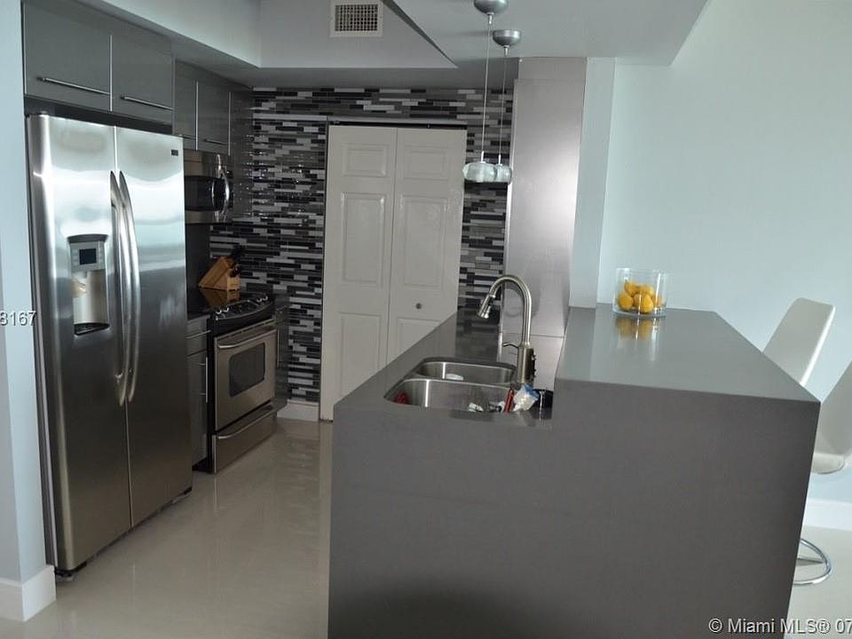 1st image of 2000 N Bayshore Dr APT 611