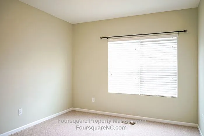420 Durants Neck Ln — Photo 25