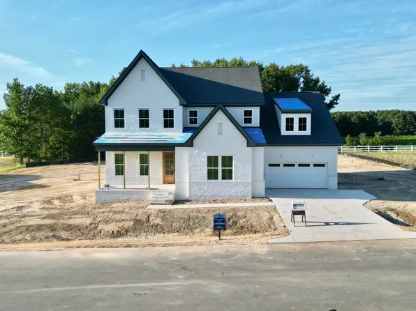 6212 Caprine St #7, Fuquay Varina, NC 27526