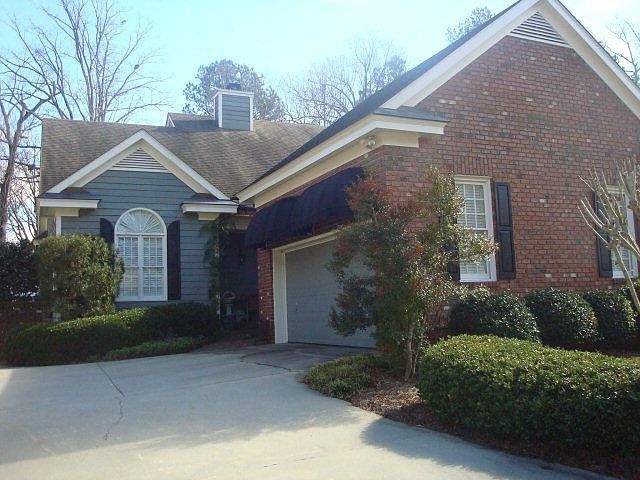 1st image of 217 Cobblestone Ct