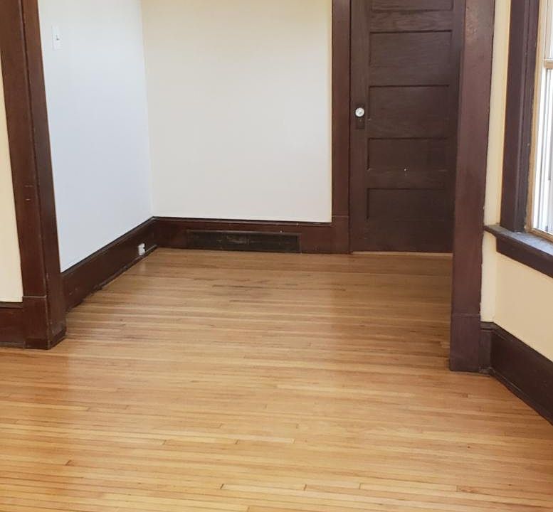 2nd image of 2231 N 47th St