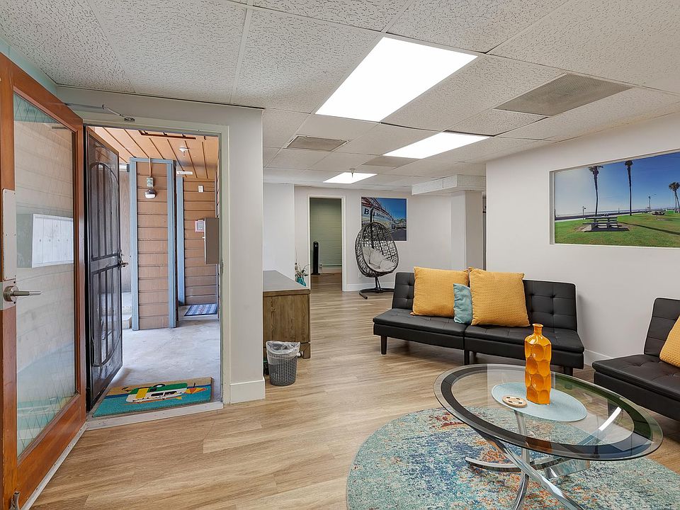 1st image of 2990 Mission Blvd #1