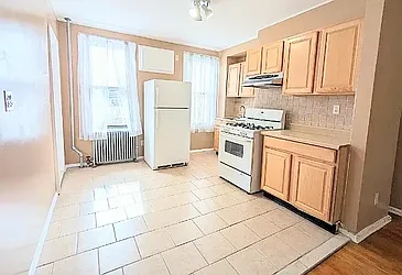 Rented by NYC REALTY GROUP 693
