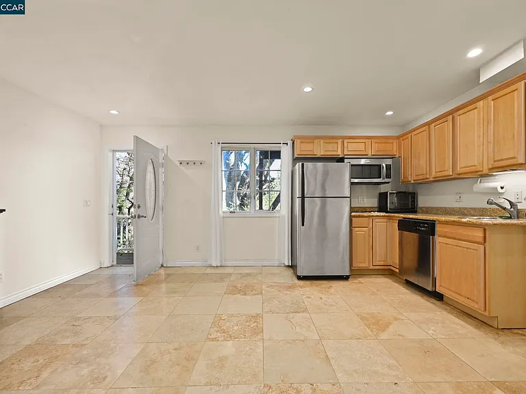 105A Alamo Ranch Rd — Photo 14