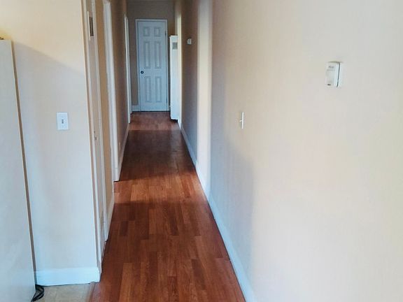 4th image of 439 E 9th St #437