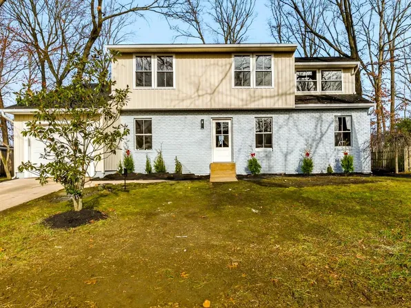 7 Halley Ln, Sewell, NJ 08080