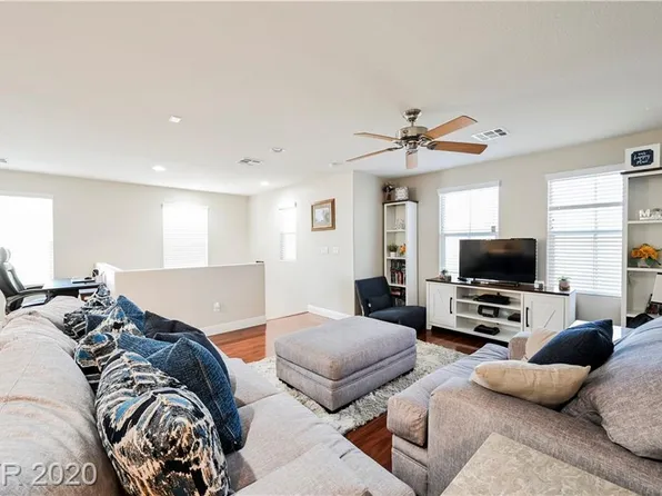 10615 Painted Bridge St, Las Vegas, NV 89179