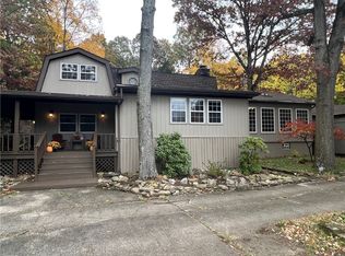 4409 New Castle Rd, Pulaski, PA 16143