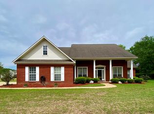 377 Lucy Grade Rd, Dothan, AL 36301