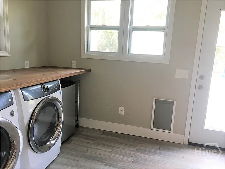 130 Andover Dr — Photo 25
