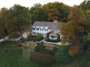 173 Inverway, Inverness, IL 60067