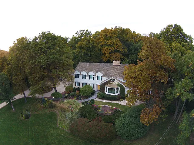 173 Inverway photo 1