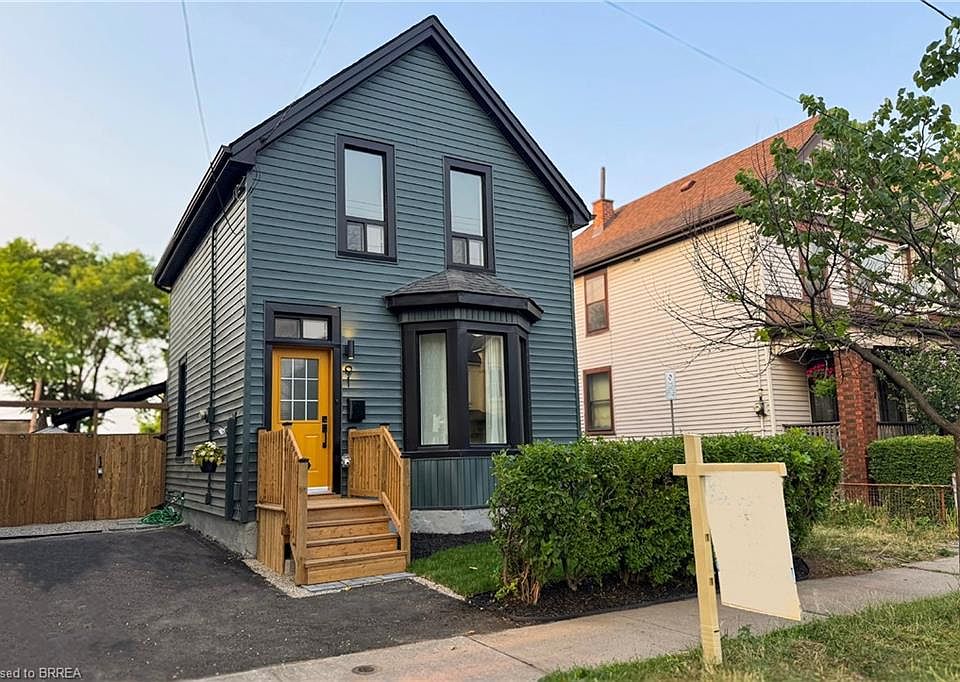 1st image of 91 Princess St