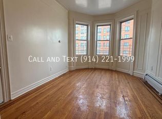 775 E 233rd St, Bronx, NY 10466