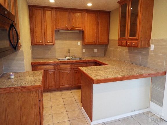 5th image of 317 Veta Ave