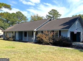 214 Holly Dr, Dublin, GA 31021