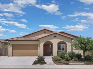 407 Camelot Dr, Manteca, CA 95337