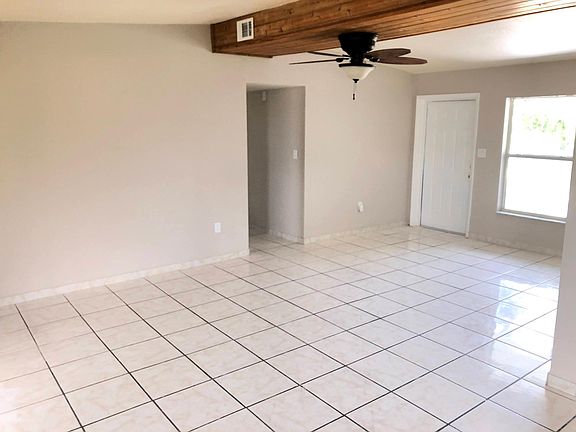 3rd image of 868 Tomkins St