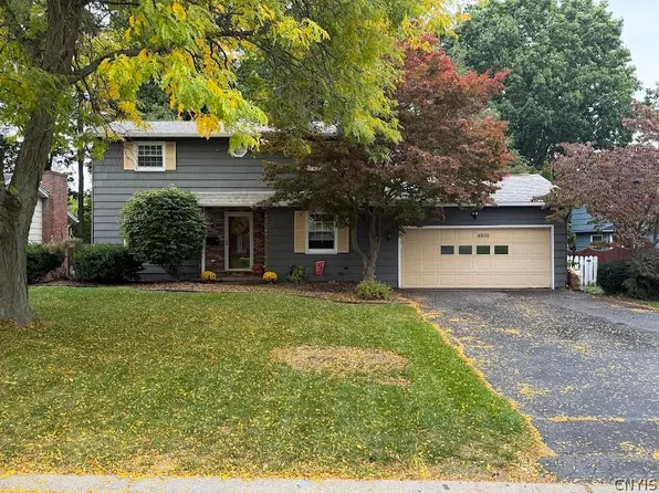 4856 Driftwood Dr, Liverpool, NY 13088
