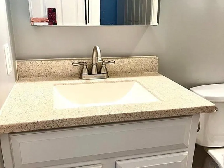 706 Cambridge Ct — Photo 20