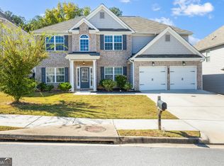 3819 Village Crossing Ln, Ellenwood, GA 30294