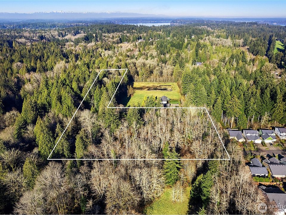 1st image of 3133 32nd Avenue NW