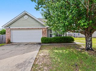 14294 Tori Dawn Dr, Gulfport, MS 39503