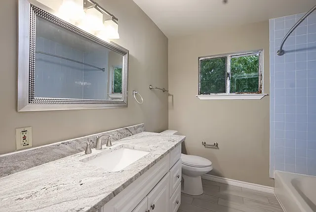 824 Terrell Rd — Photo 12