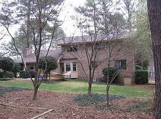 5768 Little Oak Trl, Stone Mountain, GA 30087