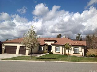 35360 Dry Creek Rd, Yucaipa, CA 92399