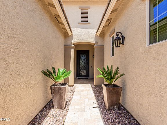 4th image of 2560 E PLUM Street