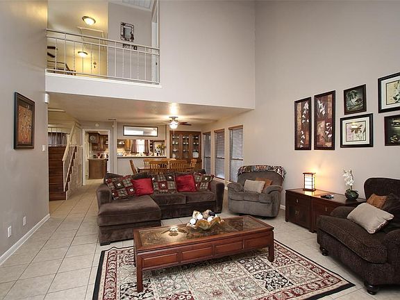 4th image of 11414 Gatesden Dr