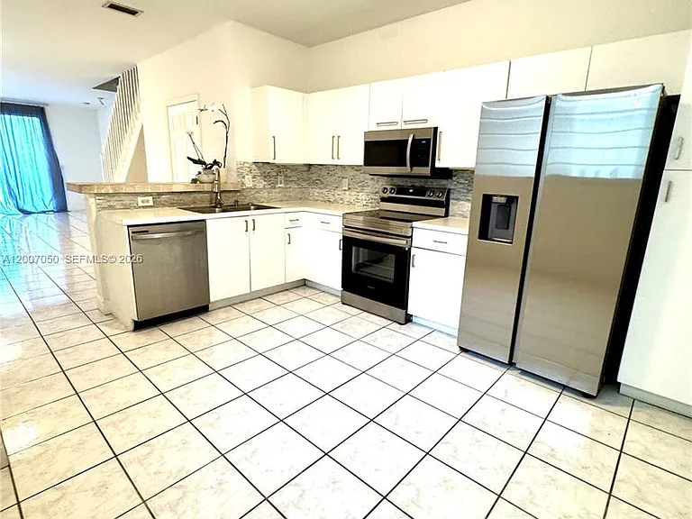3742 San Simeon Cir #3742 — Photo 6