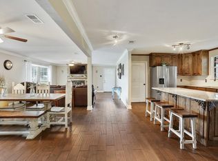 15015 Blackwater Rd, Baker, LA 70714