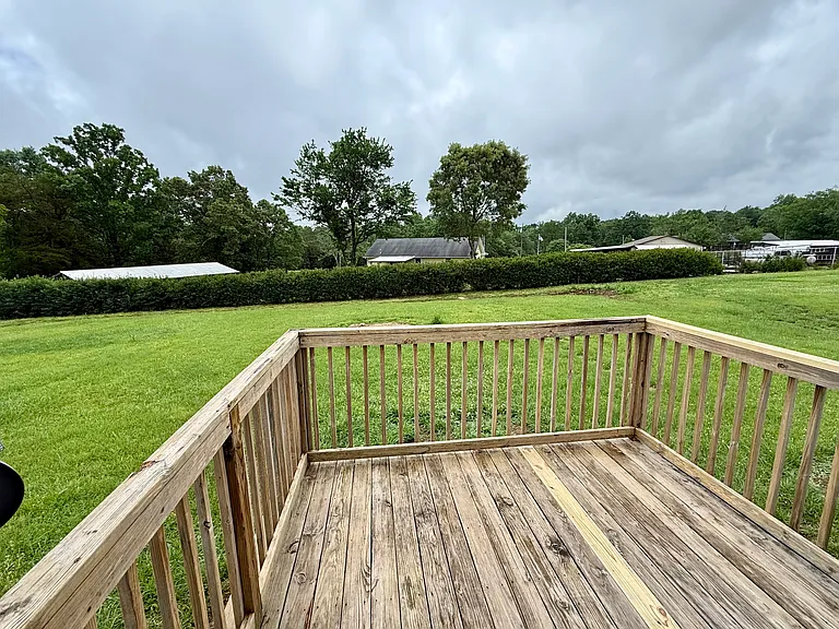 210 Crank Rd — Photo 11