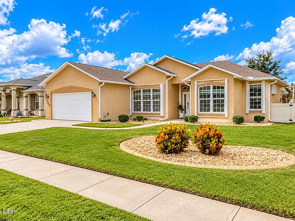 5th image of 122 San Remo Dr