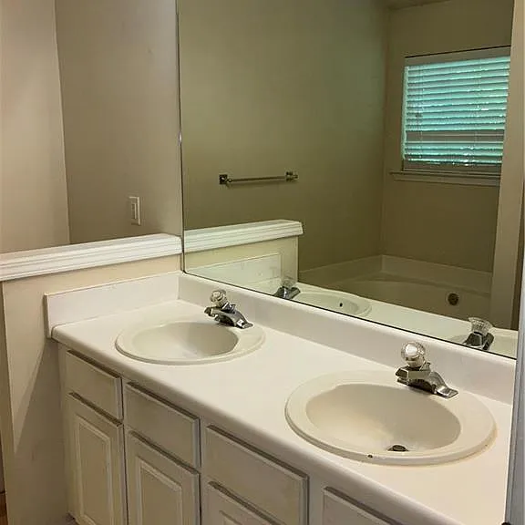 1692 Atkinson Park Cir — Photo 4