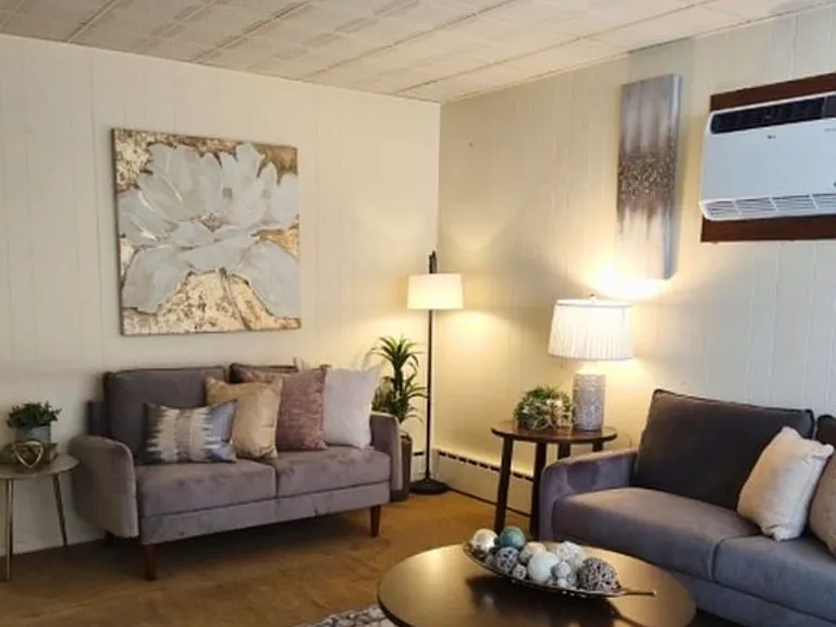 158 Pierre Ave #1 — Photo 4
