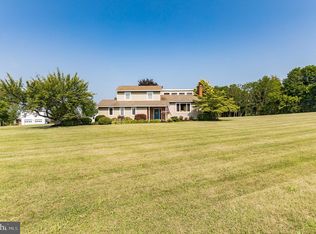 2329 E Buck Rd, Pennsburg, PA 18073